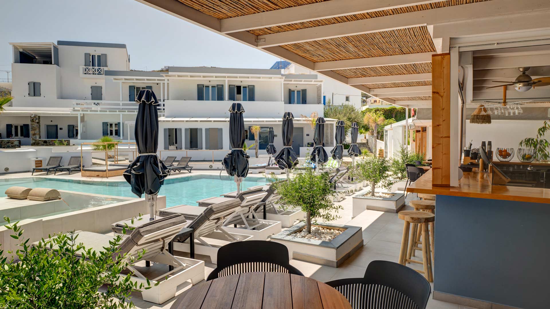 Aegean Paradiso Hotel Contact Syros